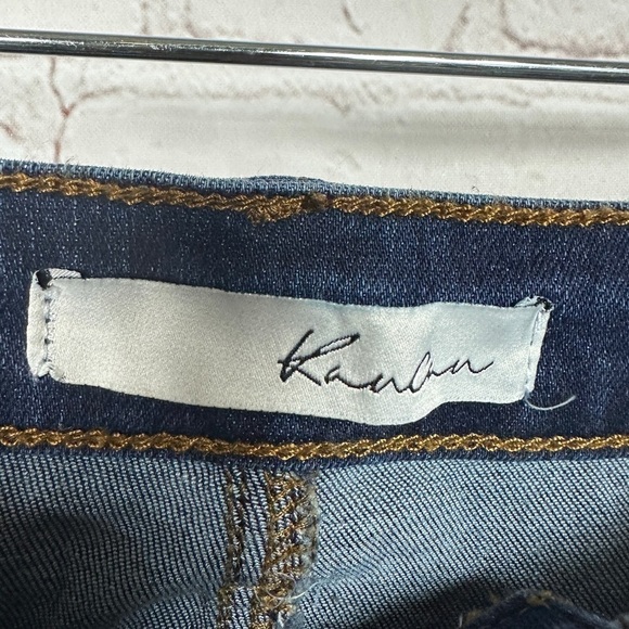 KanCan dark wash distressed raw hem stretch denim jean skirt, sz 27 - Picture 2 of 5